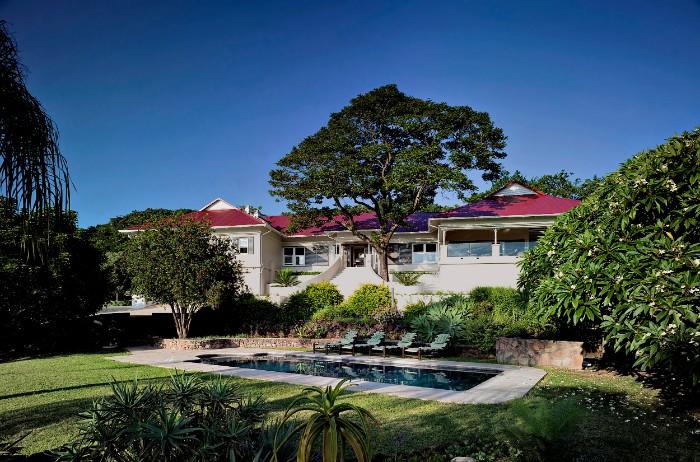 umSisi-House-and-Swimming-Pool