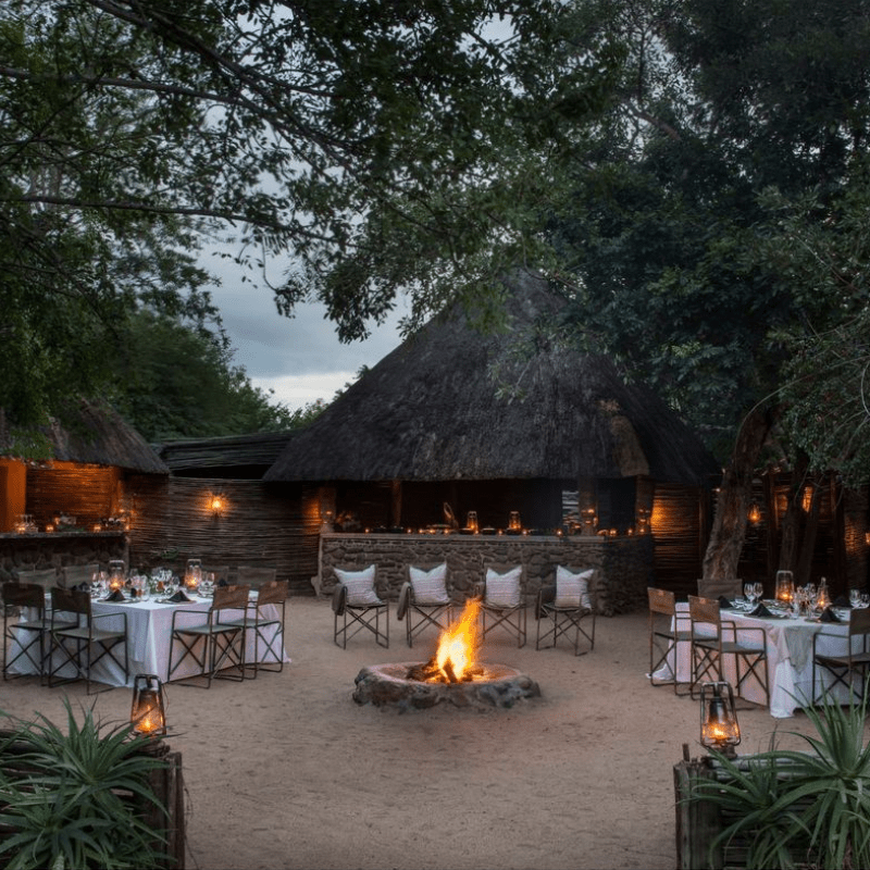 Savanna Lodge boma